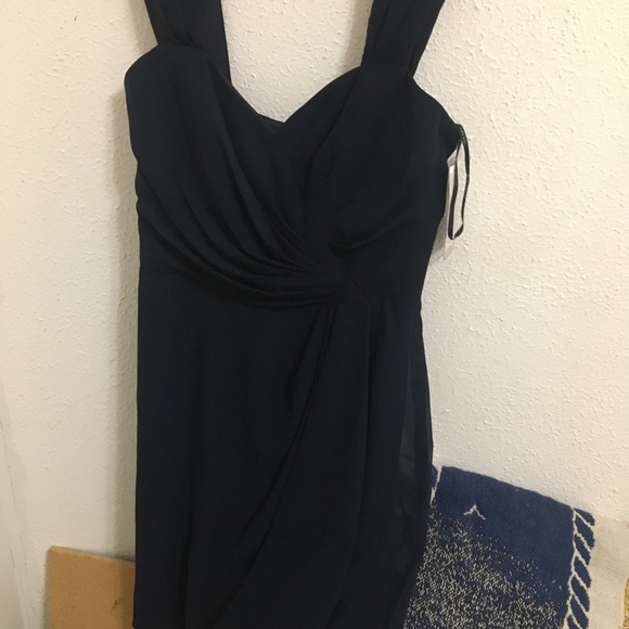 Ladies formal - Picture 2 of 3